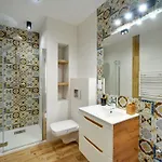 Nowoczesne I Stylowe Sun Seasons 24 W Karpaczu Z Parkingiem By Renters קרפאז'