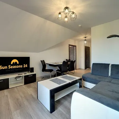 Nowoczesne I Stylowe Sun Seasons 24 W Karpaczu Z Parkingiem By Renters Карпач
